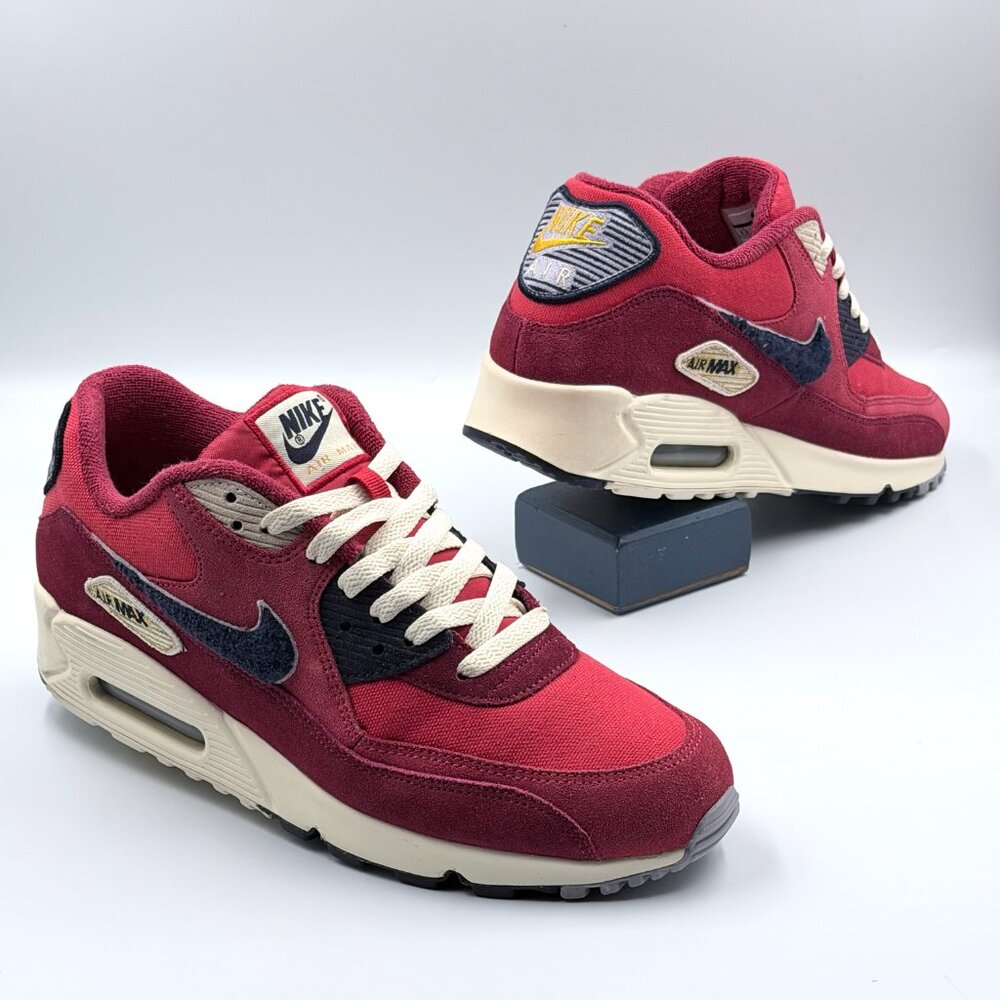 Nike Air Max 90 'Varsity Pack' - Picture 6 of 14